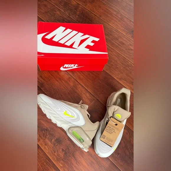 Nike Beige and White Sneakers with Neon Highlights